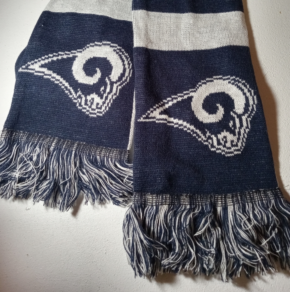 Los Angeles rams Knit Gray Navy Scarf new Good Cond